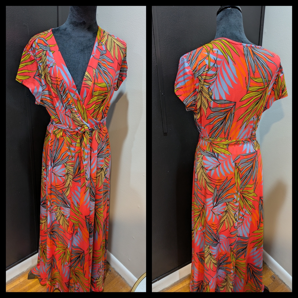 Tropical Print Maxi Dress